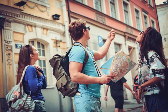 walking, bus or taxi: what’s the best way to tour liverpool?